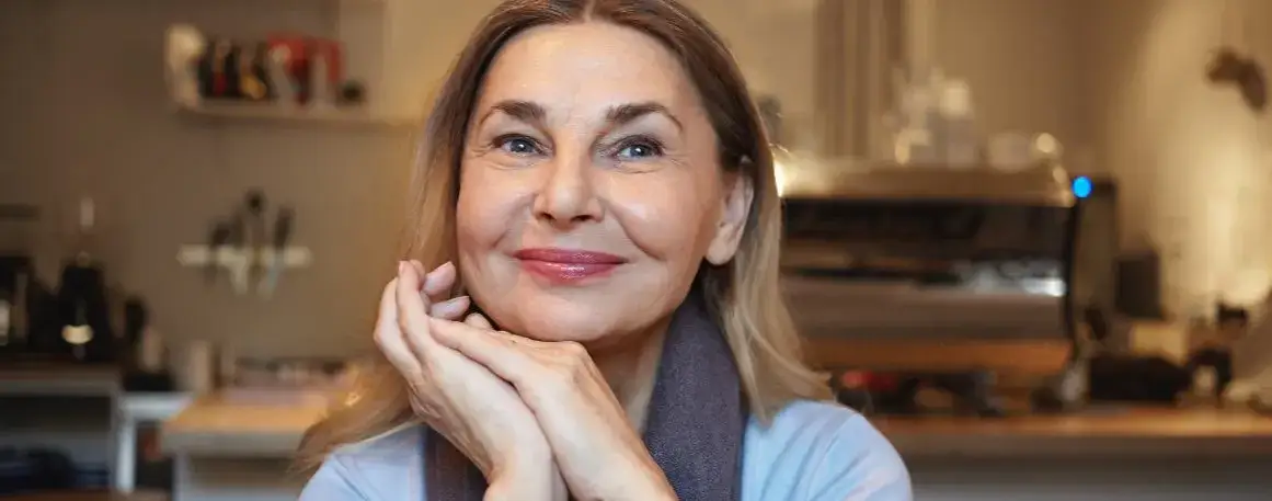 Zdjęcie Jak dobrze wyglądać po 60: sekrety stylu, które odmładzają