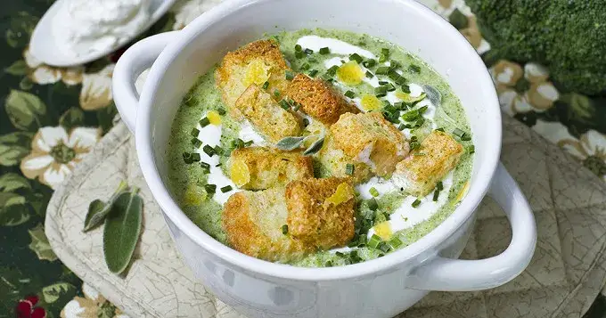 Zdjęcie Recette de soupe aux choux Thermomix : facile et savoureuse à réaliser