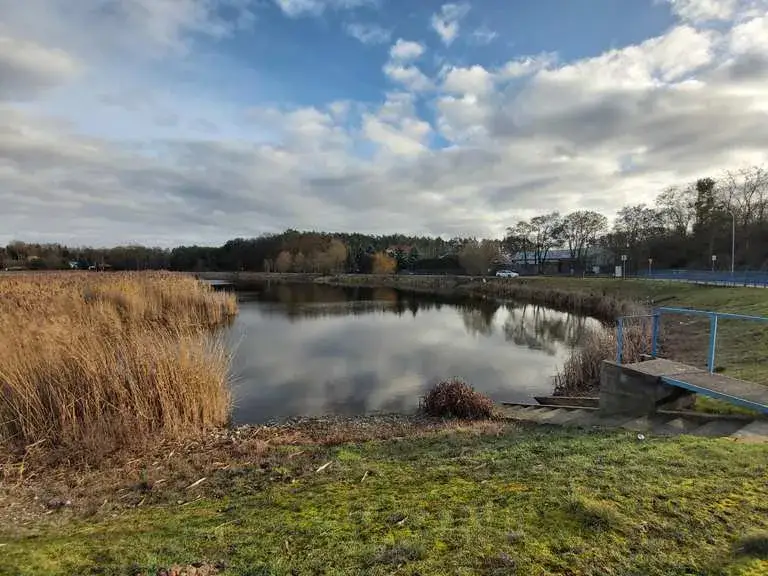 Zdjęcie Najlepsze atrakcje w Lednicy, które musisz zobaczyć nad jeziorem
