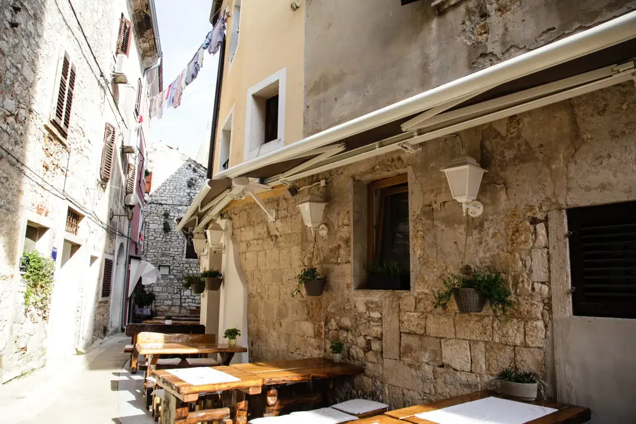 Zdjęcie Ulcinj gdzie zjeść: najlepsze restauracje, które musisz odwiedzić