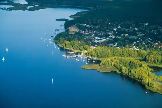 Zdjęcie Jezioro Koronowskie: Odkryj ukryte skarby i atrakcje tego miejsca