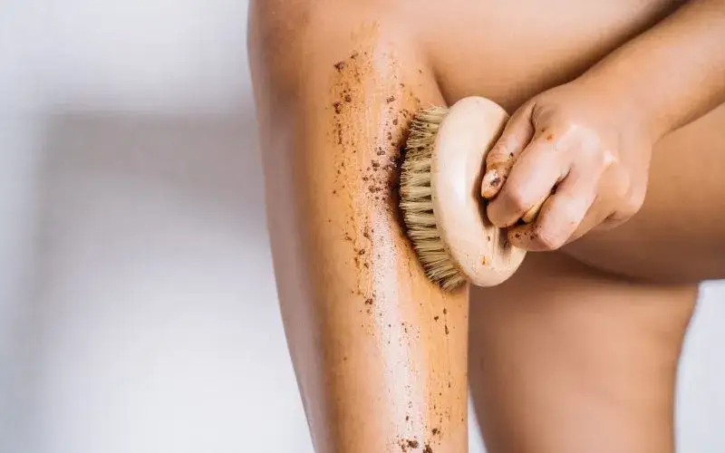 Zdjęcie Jak się przygotować do opalania natryskowego, aby uniknąć błędów