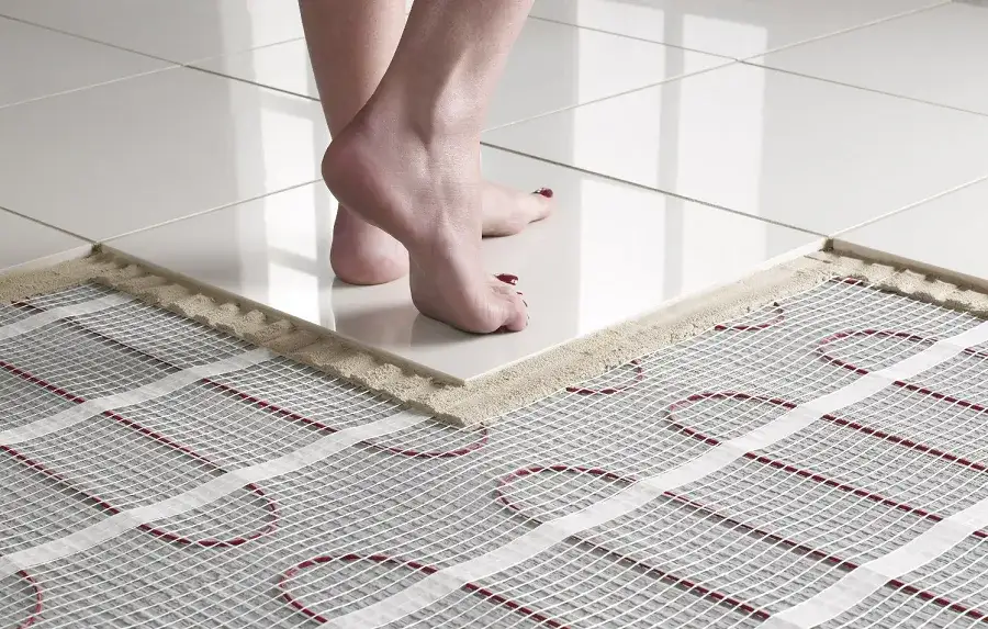 Zdjęcie Najlepsza mata grzewcza do łazienki &ndash; uniknij zimnych podł&oacute;g!