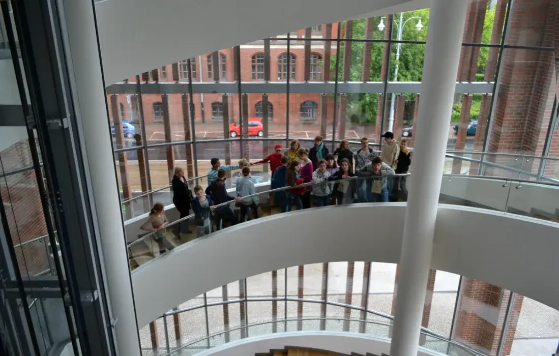 Zdjęcie Muzeum sztuki współczesnej Toruń – co warto zobaczyć i zwiedzić