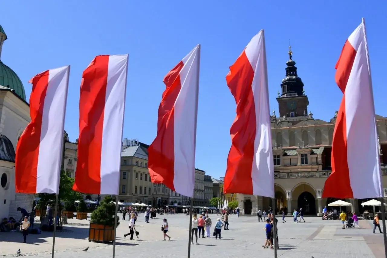 Zdjęcie Czy 1 maja trzeba iść do kościoła? Prawda o obowiązku mszy