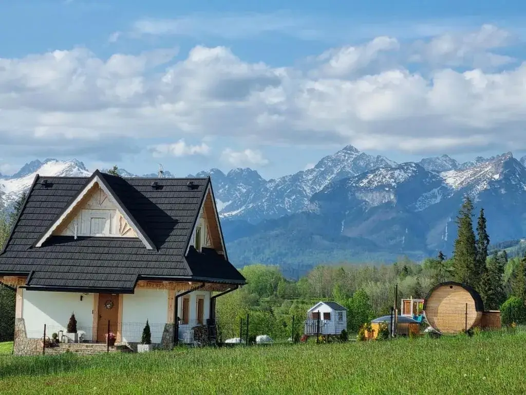 Zdjęcie Białczańskie bacówki – luksusowe domki w sercu Tatr z niezapomnianym widokiem