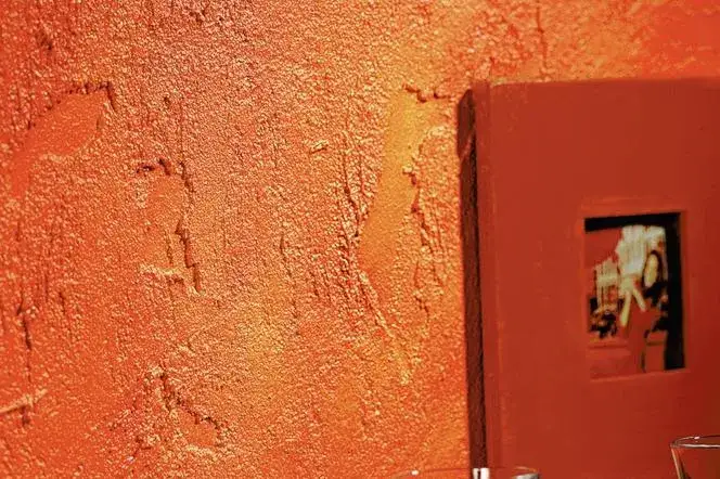 Zdjęcie Kompletny poradnik jak zrobić tynk samodzielnie - wszystkie kroki i wskazówki