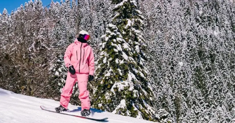 Zdjęcie Jaka kurtka na snowboard? Wybierz idealną ochronę i komfort