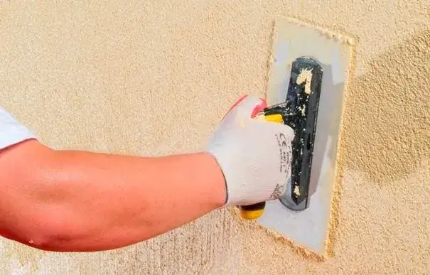 Zdjęcie Co to jest tynk: najważniejsze informacje o rodzajach i zastosowaniu