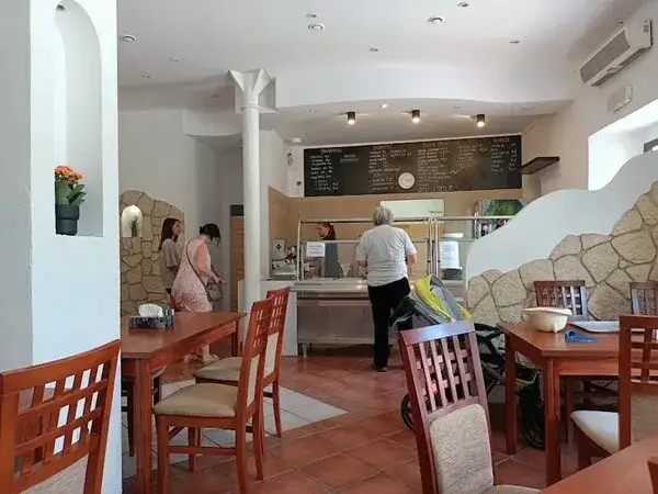 Zdjęcie Gdzie zjeść w Polanicy-Zdroju? Odkryj najlepsze restauracje i smaki