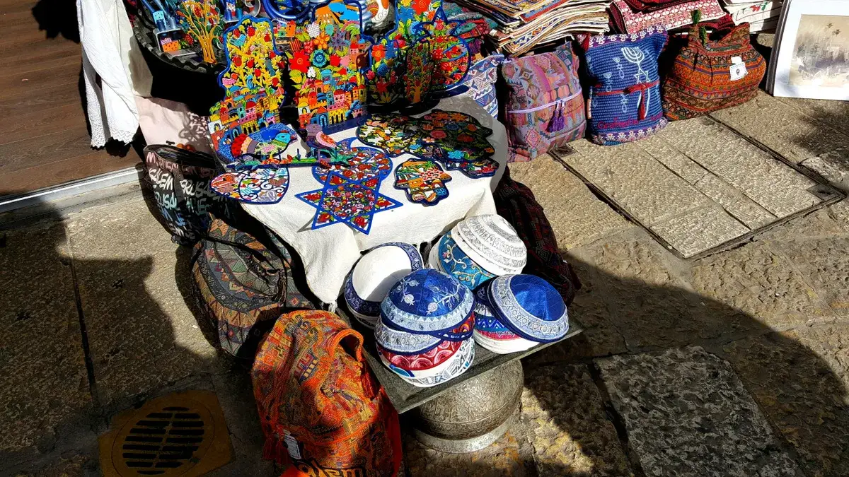 Zdjęcie Co warto przywieźć z Izraela? Najlepsze pamiątki i unikalne skarby