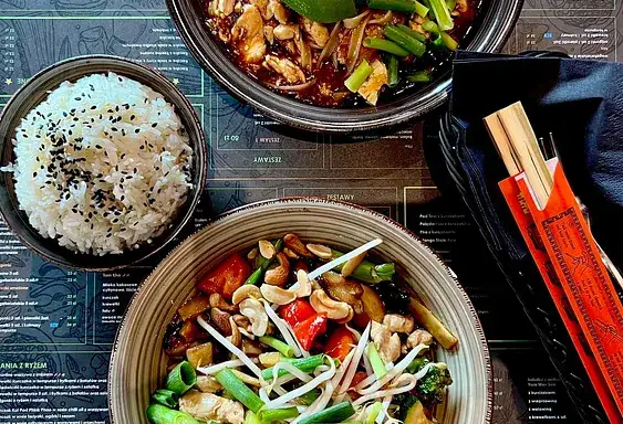 Zdjęcie Gdzie zjeść w Lesznie? Odkryj najlepsze restauracje i smaki