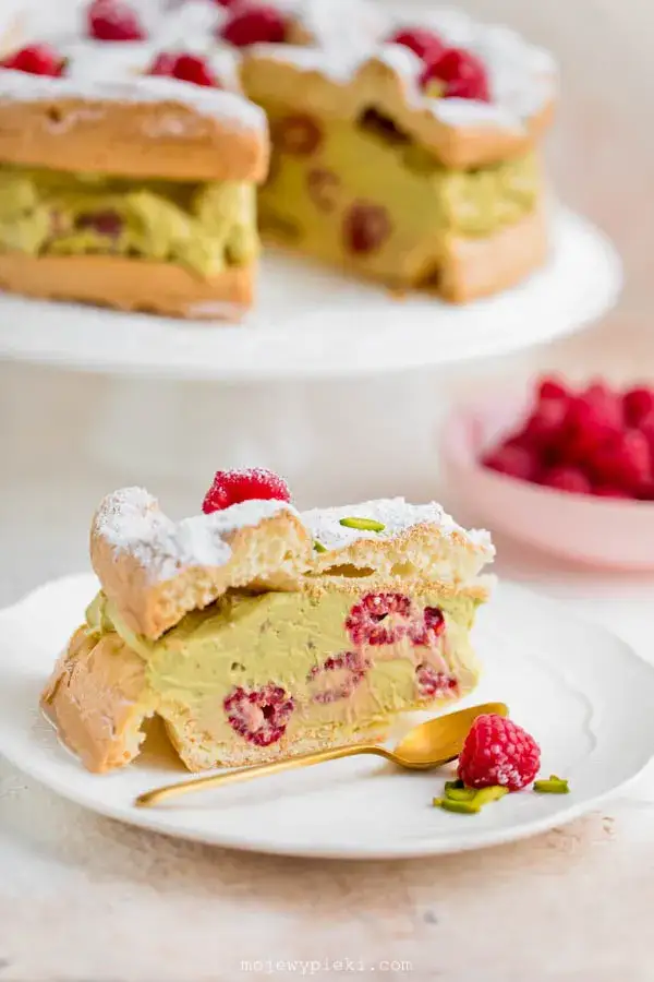 Zdjęcie Przepisy mamy ciasta: tradycyjne przepisy na pyszne wypieki domowe