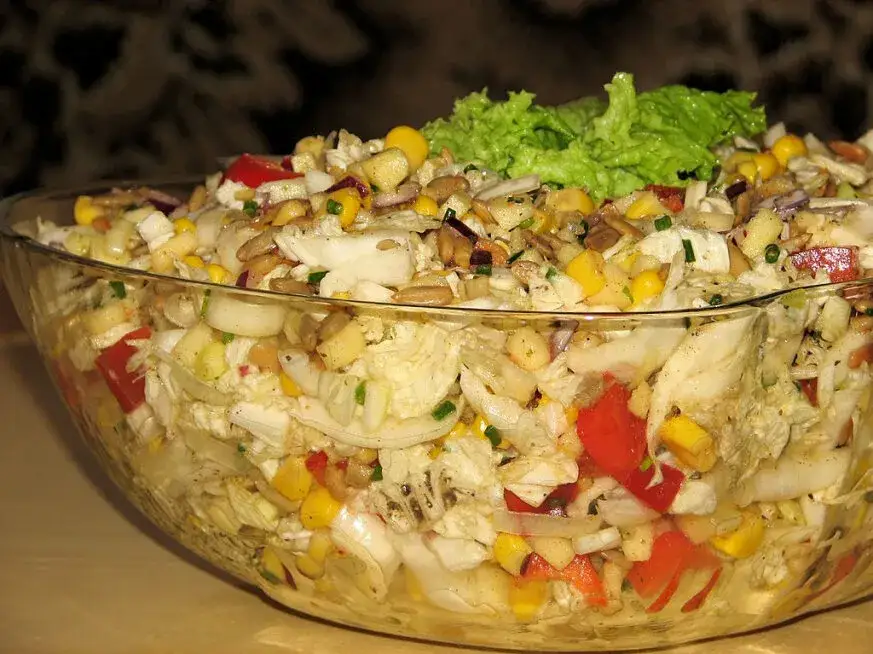 Zdjęcie Alternatywy dla kukurydzy do sałatki - zaskocz swoim wyborem!