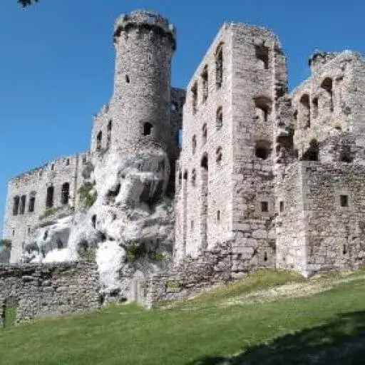 Zdjęcie Ciekawe zamki na Śląsku, które zaskoczą każdego turystę