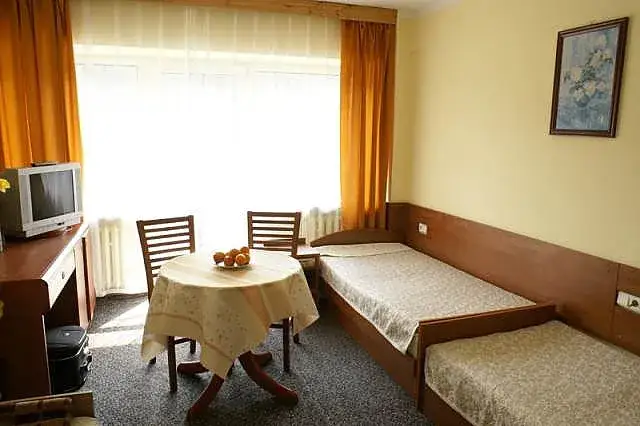 Zdjęcie Krynica Zdrój sanatorium Mielec NFZ - jak uzyskać refundację i leczenie?