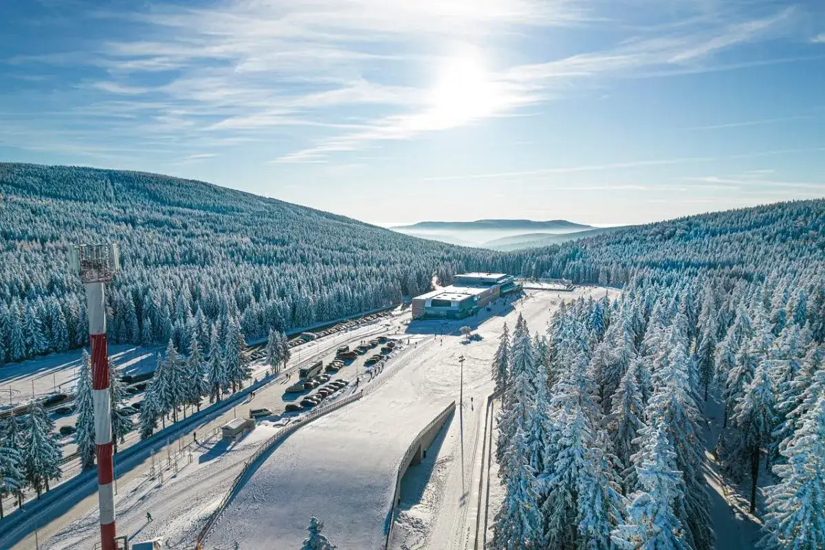 Zdjęcie Jakuszyce stoki narciarskie - idealne trasy dla początkujących i zaawansowanych