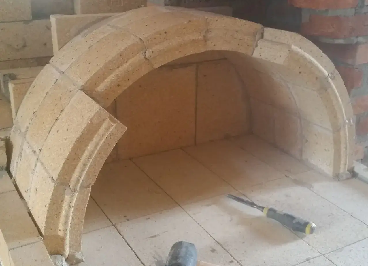 Zdjęcie Alternatywy dla cegły szamotowej - jakie materiały wybrać do pieca?