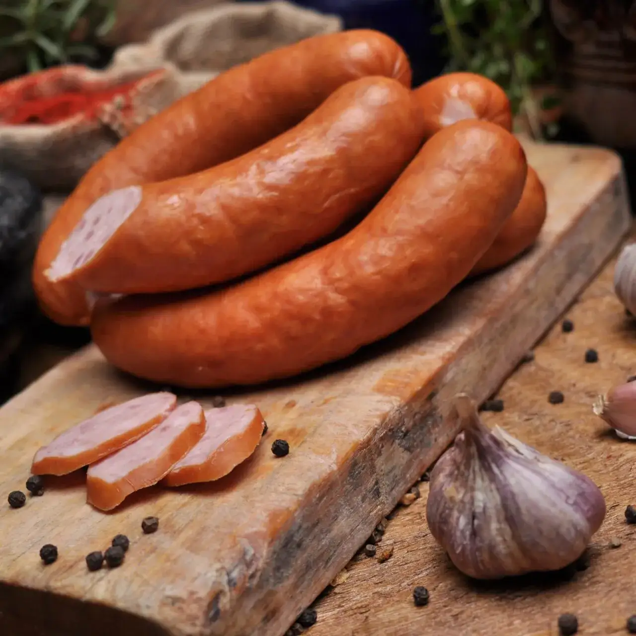 Zdjęcie Ile kosztuje kiełbasa śląska? Sprawdź ceny i najlepsze oferty