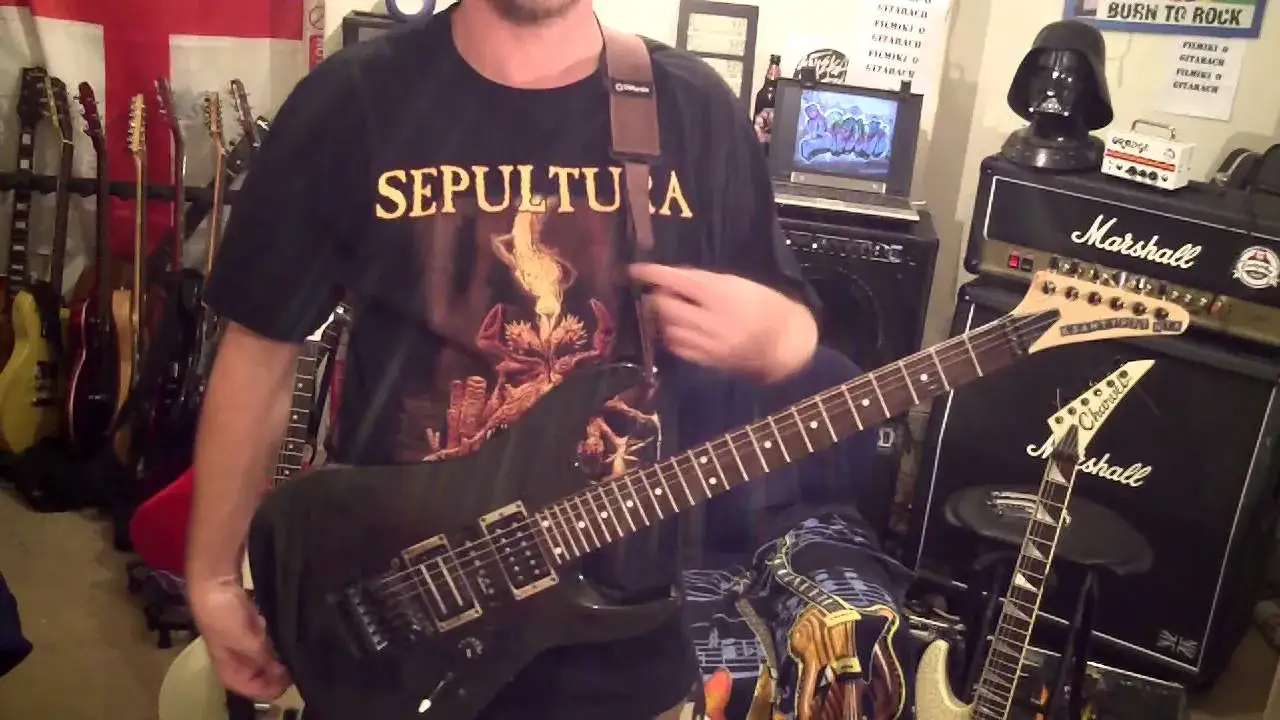 Zdjęcie Jak zamontować pasek do gitary - uniknij najczęstszych błędów