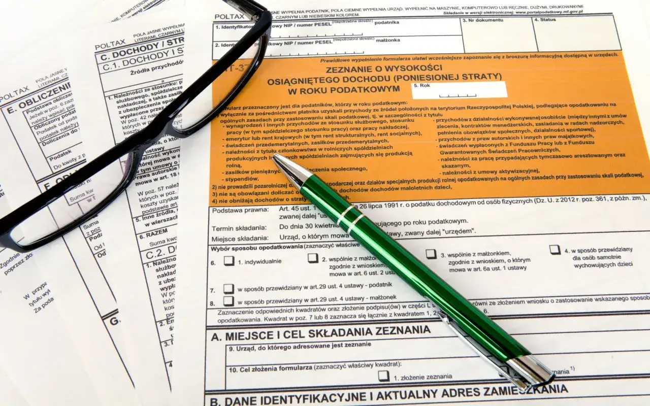 Zdjęcie Czy emeryt rozlicza PIT? Sprawdź, kiedy musisz to zrobić