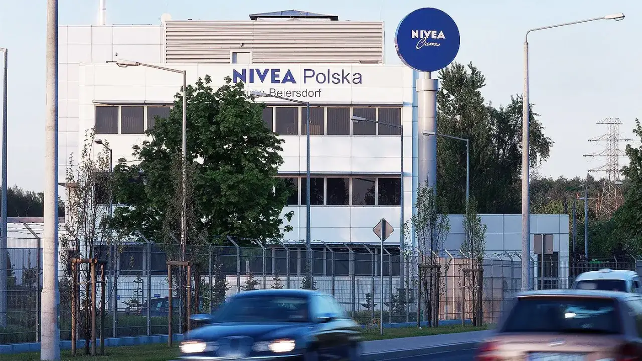Zdjęcie Czy Nivea to polska firma? Prawda o historii marki w Polsce