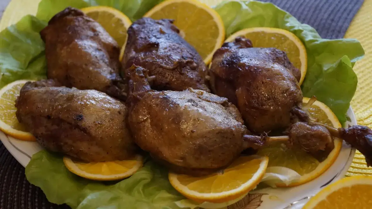 Zdjęcie Ile piec udka z kaczki w rękawie, aby były soczyste i pyszne