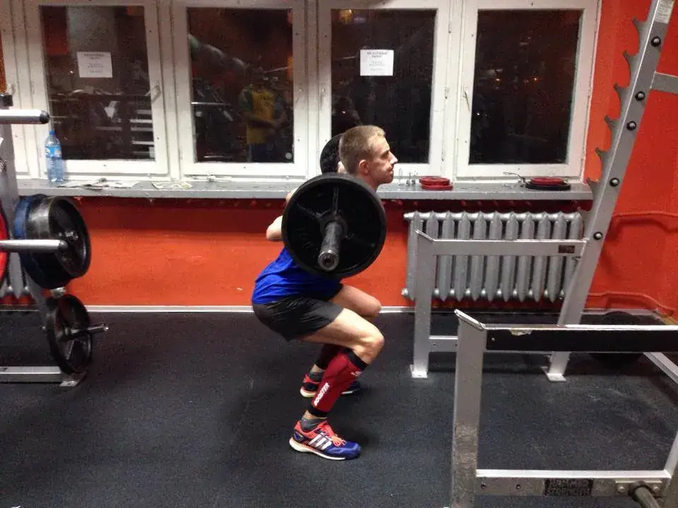 Zdjęcie Jak często trenować CrossFit, aby uniknąć przetrenowania i kontuzji?