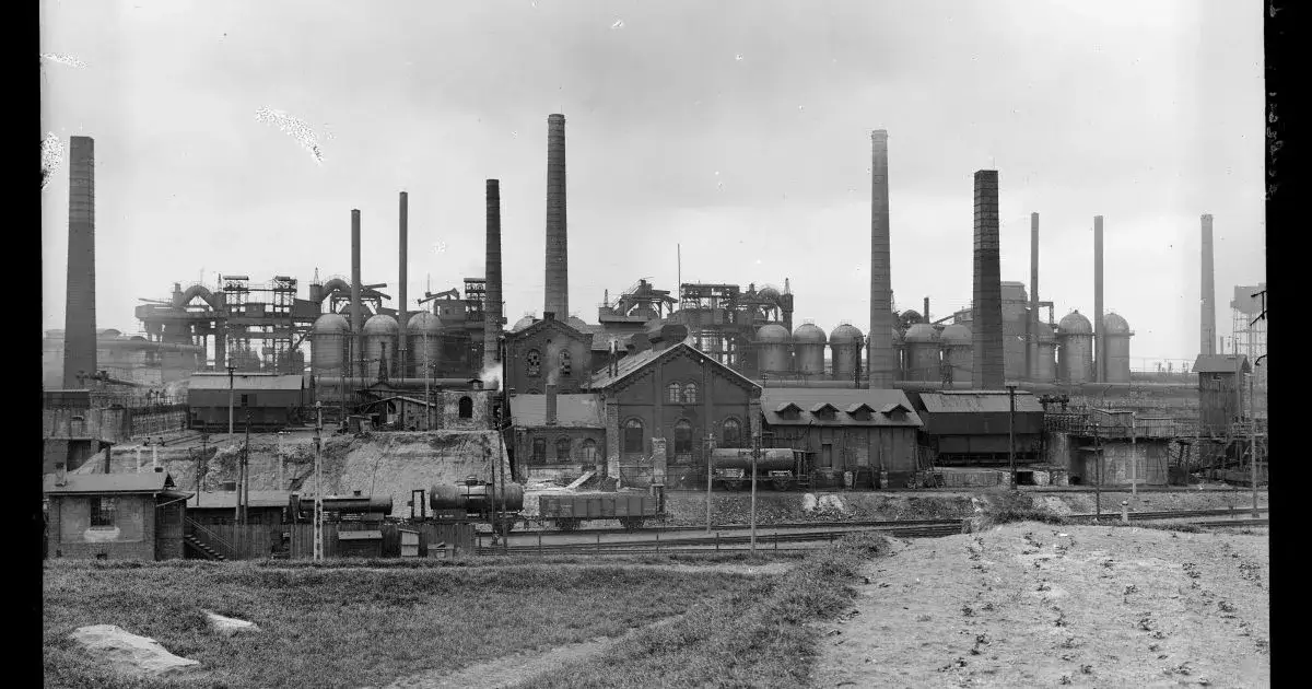 Zdjęcie Huty na Śląsku: historia, wpływ na region i przyszłość przemysłu hutniczego