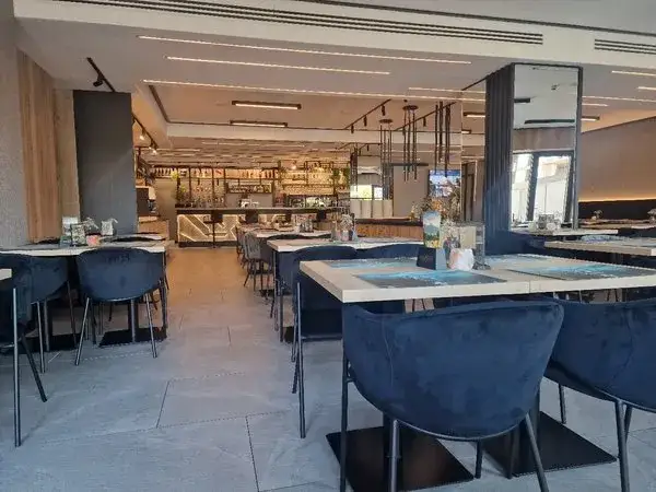 Zdjęcie Świeradów-Zdrój gdzie zjeść? Odkryj najlepsze restauracje i kawiarnie