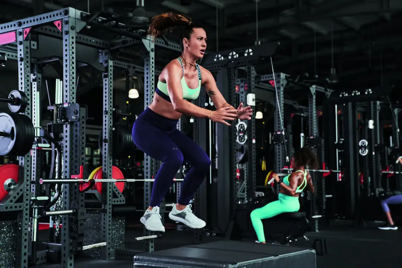 Zdjęcie Jak wygląda trening crossfit i co musisz o nim wiedzieć?