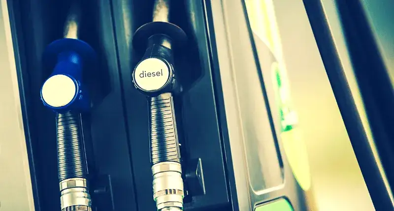 Zdjęcie Ile kosztuje litr benzyny w Niemczech? Zaskakujące ceny i porównania