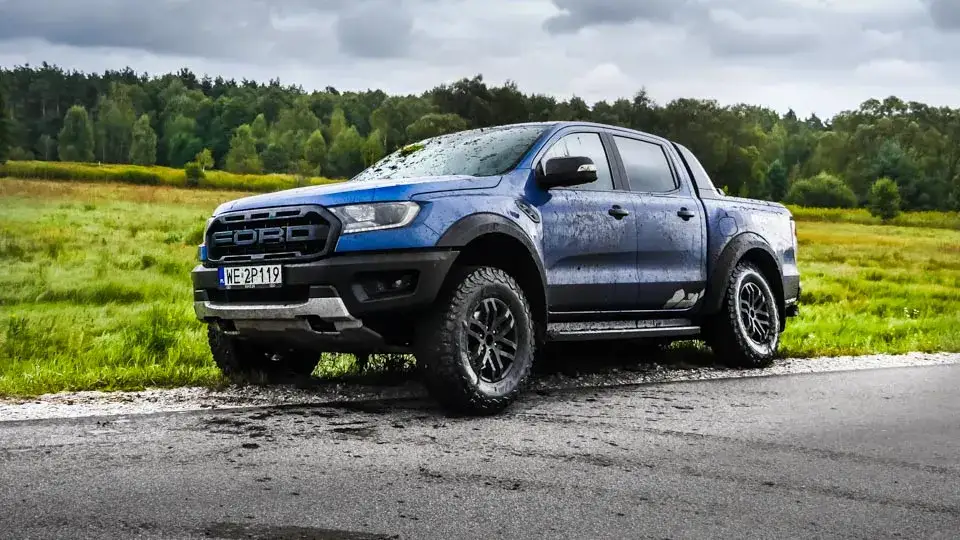 Zdjęcie Ile waży karoseria samochodu i jak wpływa na wydajność oraz spalanie?