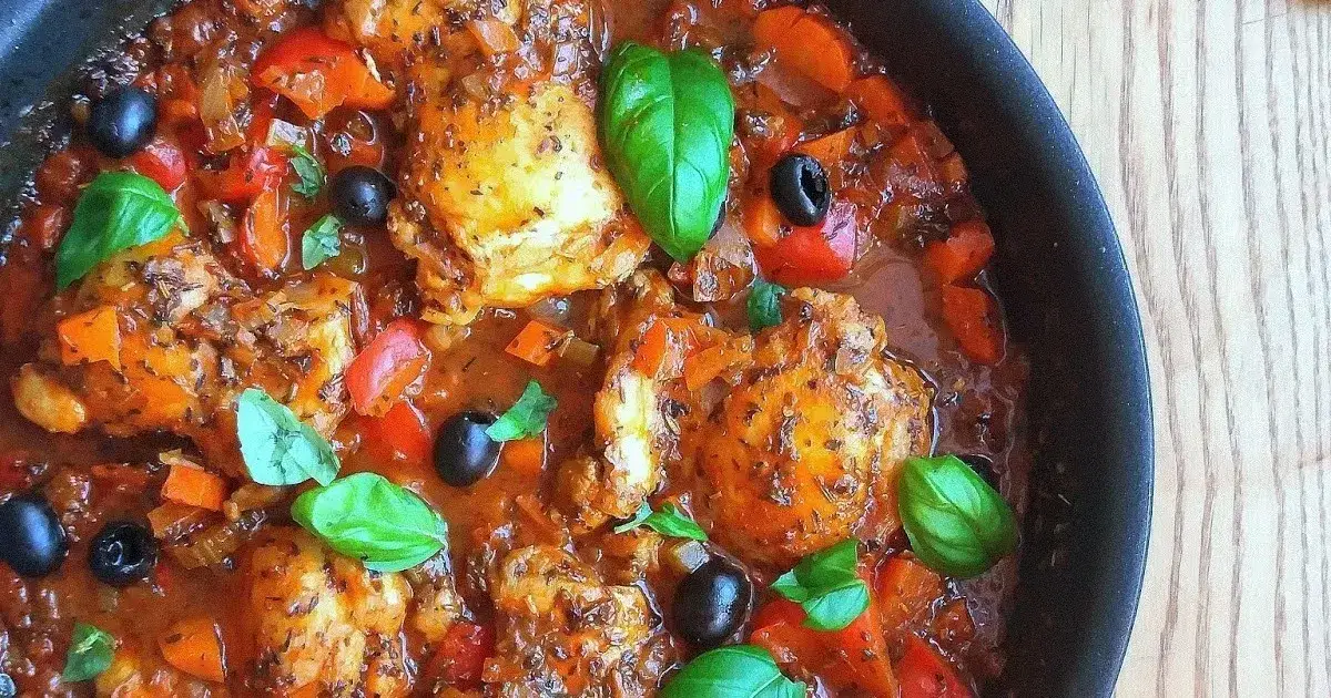 Zdjęcie Pyszne ragu drobiowe: prosty przepis na wyjątkowe danie z kurczaka