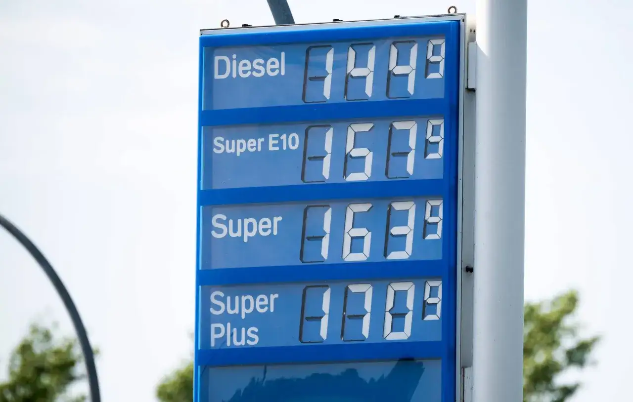 Zdjęcie Warum ist Kraftstoff so teuer geworden? Die schockierenden Gründe erklärt