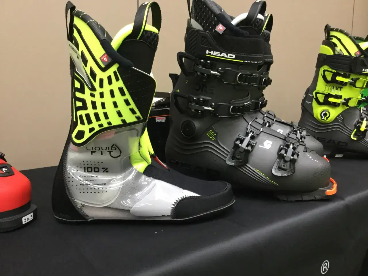 Zdjęcie Gdzie kupić buty narciarskie? Uniknij błędów przy wyborze!