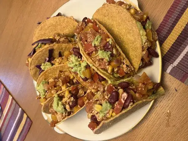 Zdjęcie Jak zrobić taco wegetariańskie, które zachwyci smakiem i prostotą