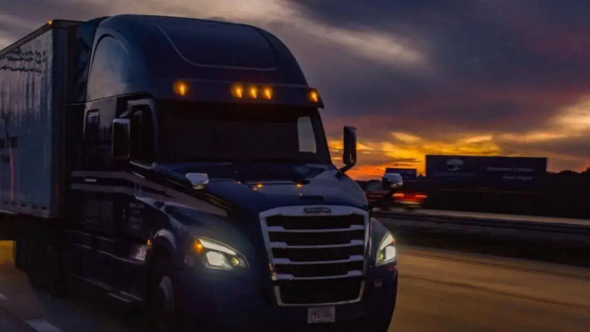 Zdjęcie Ciężarówką przez stany kiedy w tv - program zakończony, co dalej?