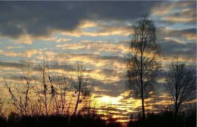Zdjęcie Czas wiersz – odkryj emocje i refleksje o biegu czasu w poezji