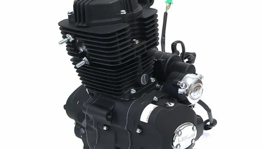 Zdjęcie Jakie przebiegi wytrzymują silniki motocyklowe 125? Sprawdź, zanim kupisz