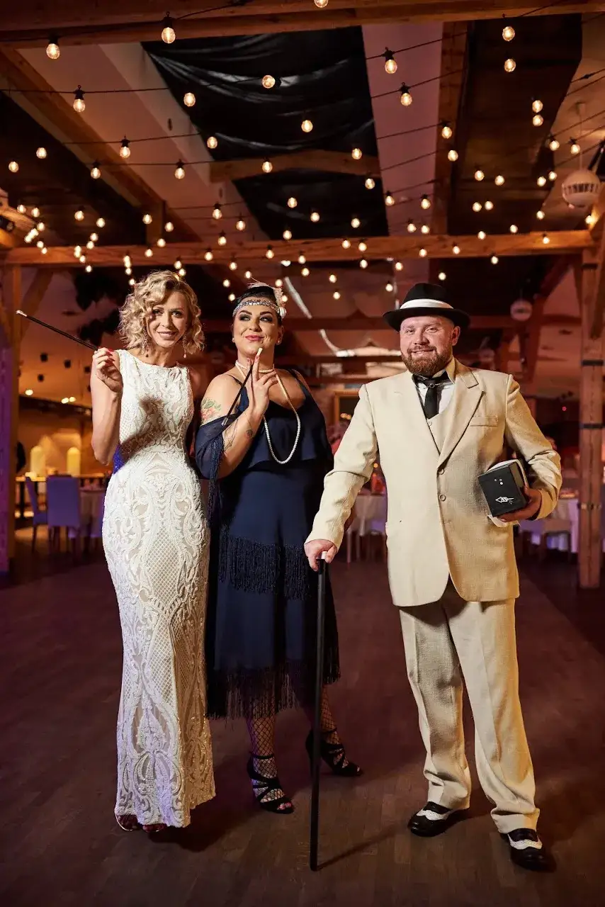 Zdjęcie Jak stworzyć niezapomniane dekoracje na imprezę w stylu lat 20