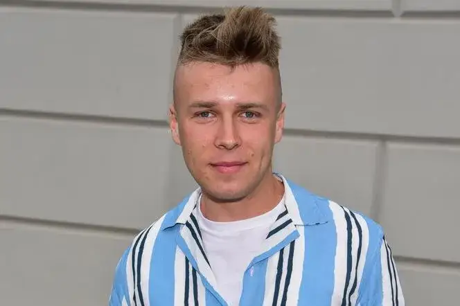 Zdjęcie Zobacz wszystkie filmy i seriale w których zagrał Skolim - pełna lista