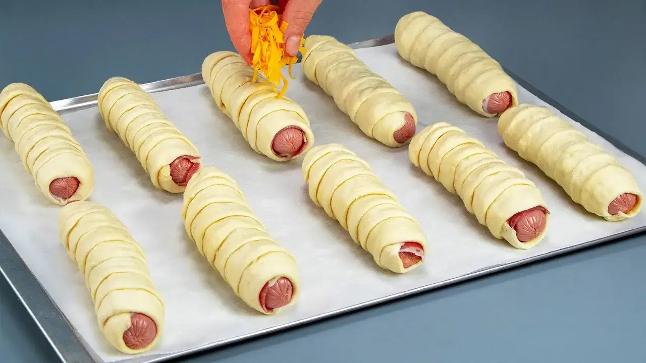 Zdjęcie Prosty przepis na kiełbasę w cieście, która zachwyci każdego smakosza