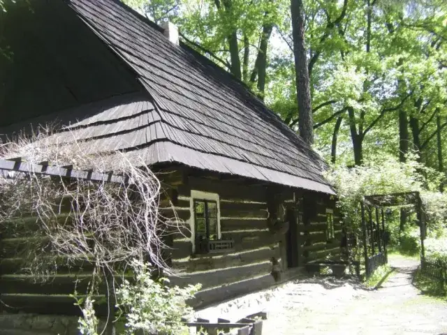 Zdjęcie Skansen wsi pszczyńskiej: Odkryj fascynującą historię i atrakcje