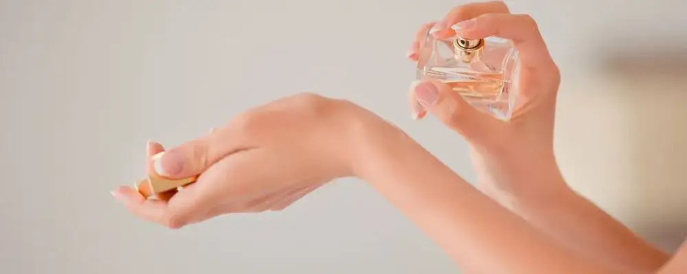 Zdjęcie Woda toaletowa czy perfumowana - która lepsza na codzień i na okazje?
