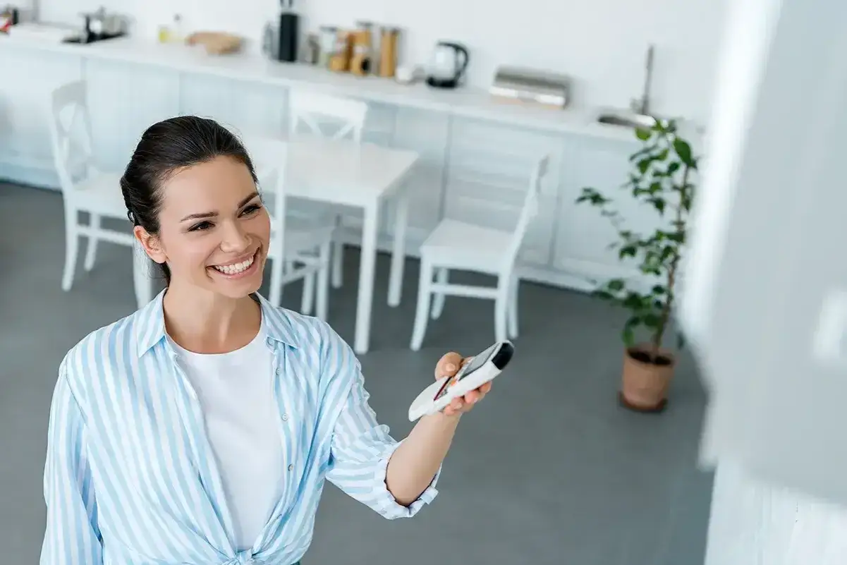 Zdjęcie Jak działa klimatyzacja? Poznaj sekrety jej działania i oszczędzaj energię