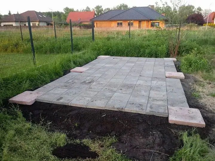 Zdjęcie Jaki fundament pod garaż murowany wybrać, by uniknąć błędów i oszczędzić koszty?