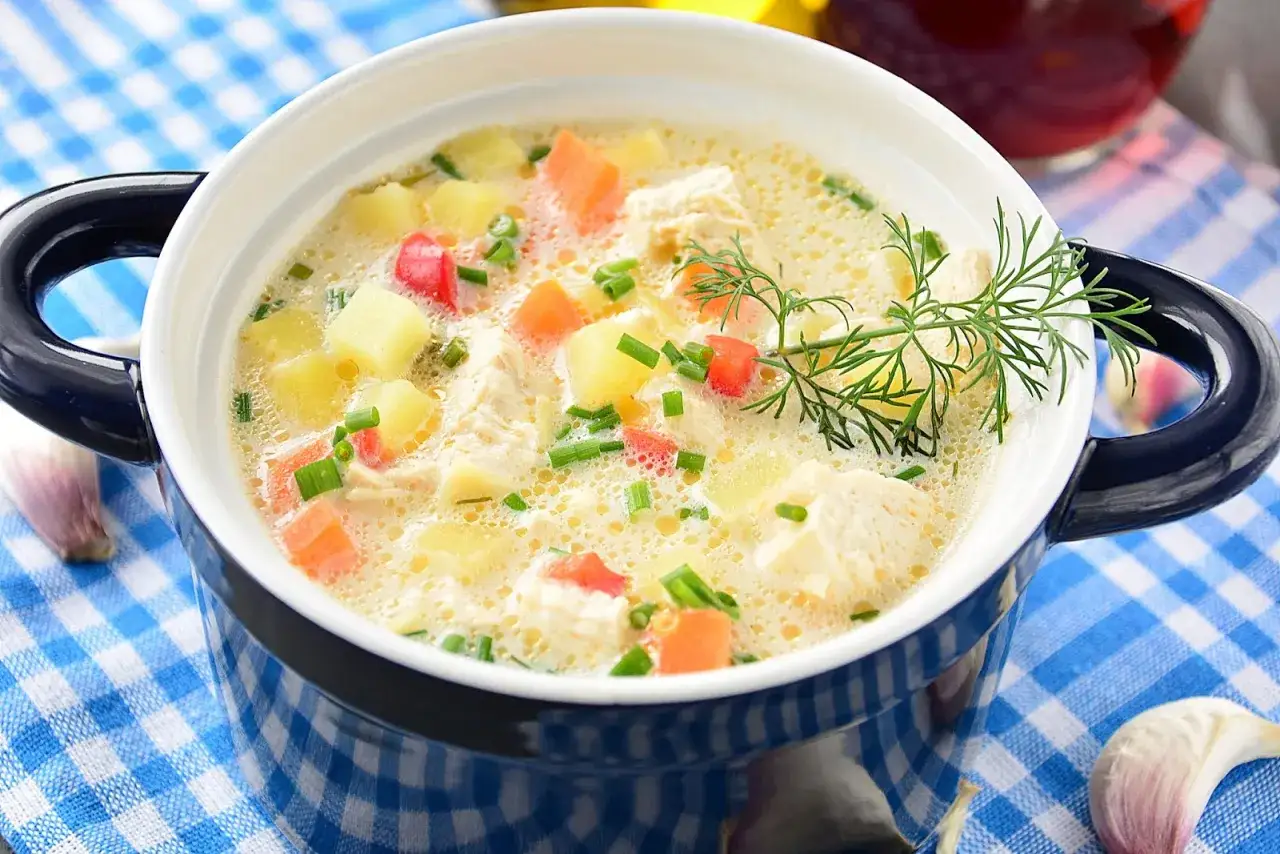 Zdjęcie Czym doprawić zupę jarzynową, aby uzyskać wyjątkowy smak?