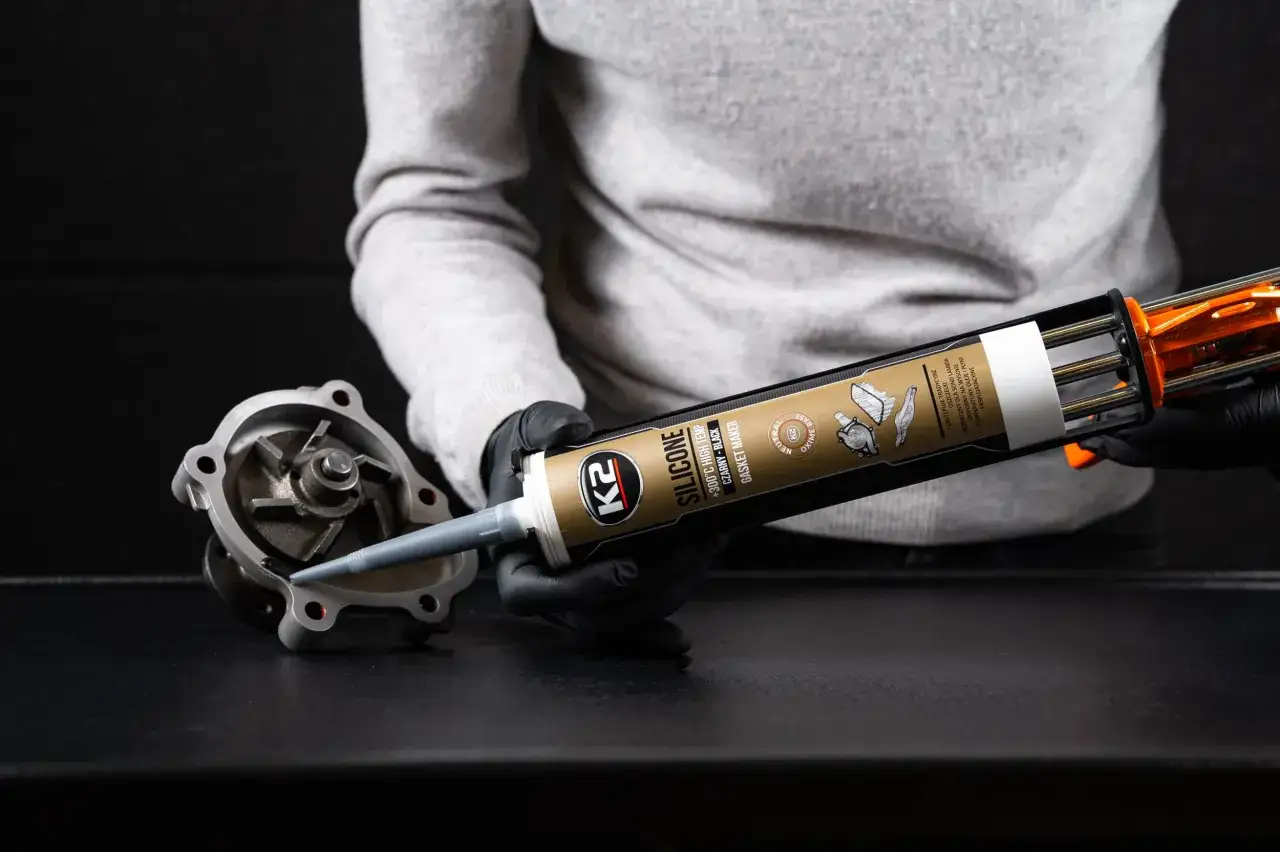 Zdjęcie Ile twardnieje silikon? Poznaj czynniki wpływające na czas utwardzania