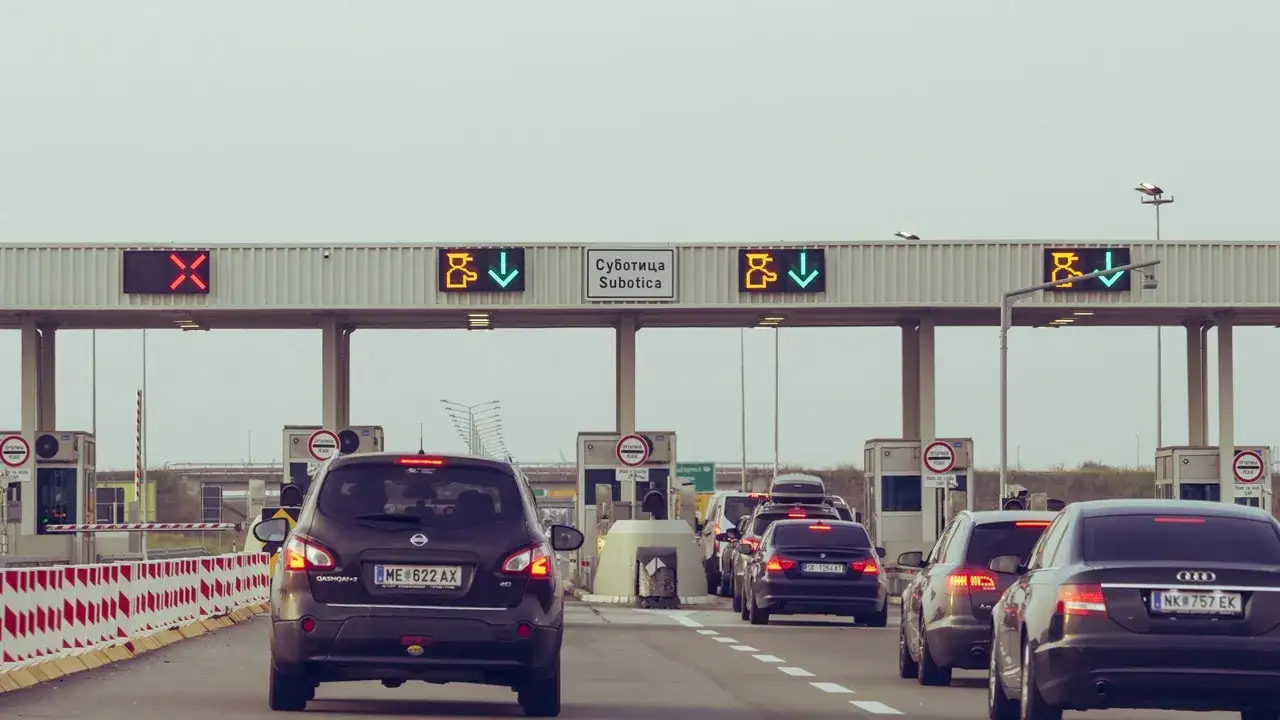 Zdjęcie Ile kosztuje autostrada w Serbii? Sprawdź opłaty i trasy!